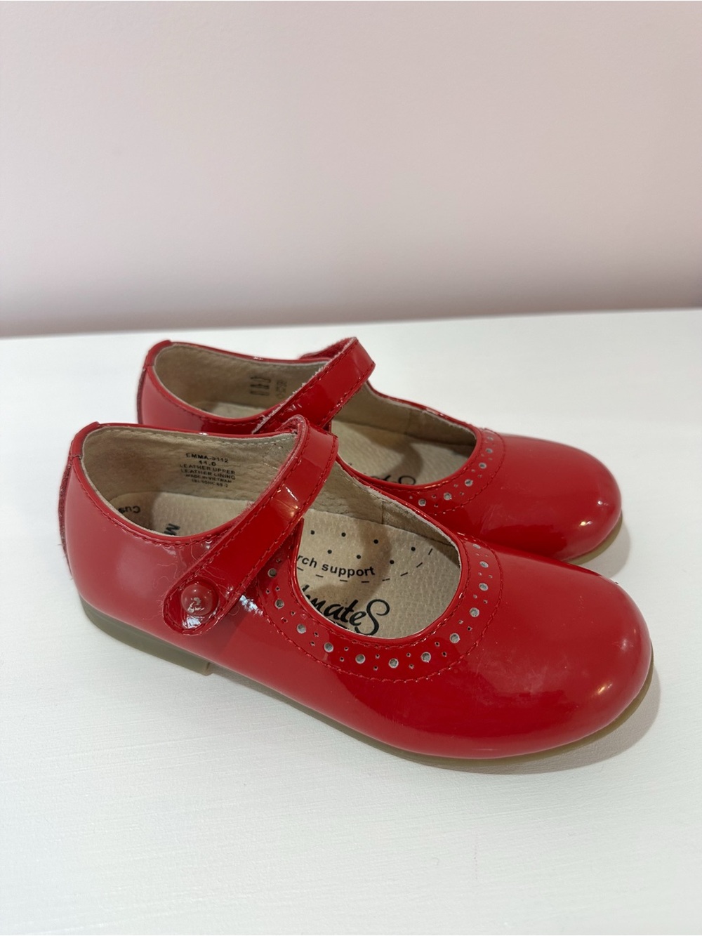 Footmates red Emma Mary Jane shoes size 11 PLAY/FLAWED condition